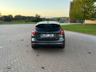 Ford Focus foto 8