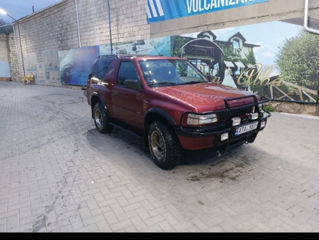 Opel Frontera foto 2