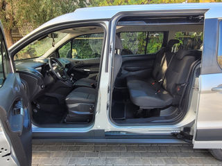 Ford Tourneo Connect foto 6