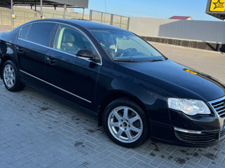 Volkswagen Passat foto 2