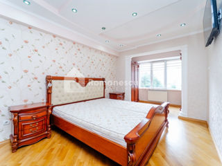 Apartament cu 2 camere, 80 m², Centru, Chișinău foto 10