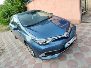 Toyota Auris foto 2