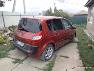 Renault Scenic foto 2