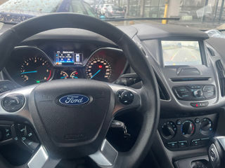 Ford Transit Connect foto 2