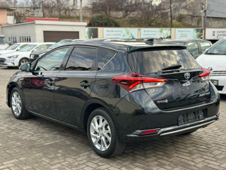 Toyota Auris foto 6