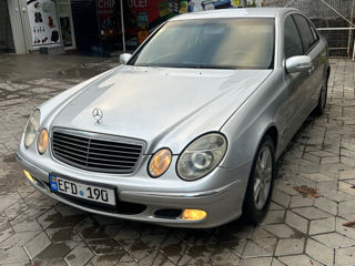 Mercedes E-Class foto 6