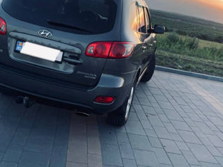 Hyundai Santa FE foto 2