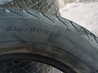 Se vinde Anvelope iarna 215/60R16 Vicleei foto 2