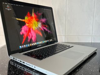 MacBook Pro foto 2