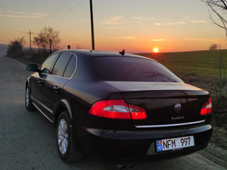 Skoda Superb foto 4