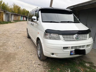 Volkswagen Caravelle foto 5