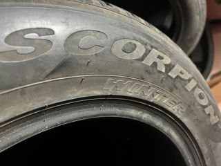 R17 215/65 Pirelli Scorpion Winter foto 8