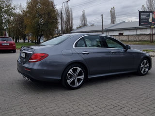 Mercedes E-Class foto 5