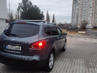 Nissan Qashqai+2 foto 3