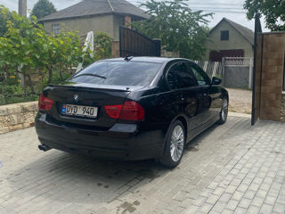 BMW 3 Series foto 3