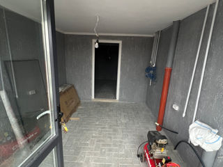 Vila, casa modernă cu 2 etaje  in suburbie foto 12