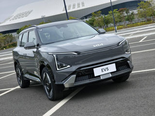 KIA EV5 фото 0
