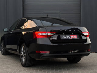 Skoda Superb фото 6