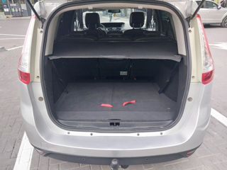 Renault Grand Scenic foto 4