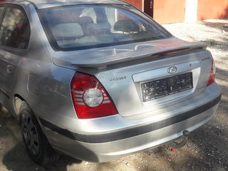 Hyundai Elantra foto 2