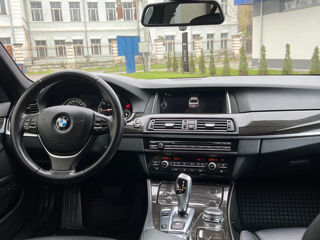 BMW 5 Series foto 7