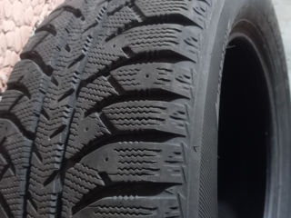 Goodyear  215/60 R16 Iarnă foto 2