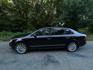 Skoda Superb foto 3