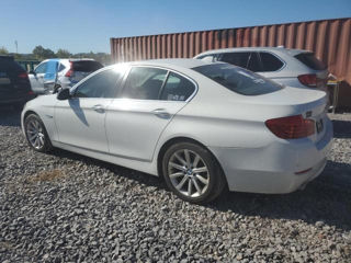 BMW 5 Series foto 6