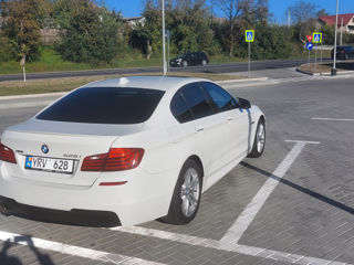 BMW 5 Series foto 6