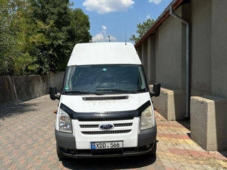 Ford Transit foto 1