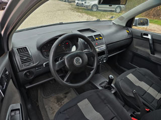 Volkswagen Polo foto 8