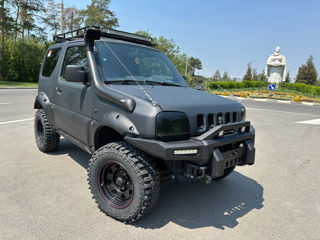 Suzuki Jimny foto 2