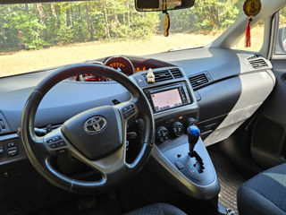 Toyota Verso foto 5