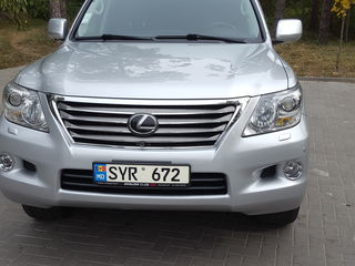 Lexus LX Series foto 1