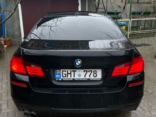 BMW 5 Series foto 4