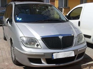 Lancia Phedra foto 1