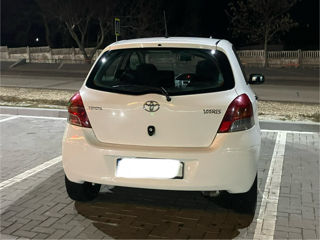 Toyota Yaris foto 4