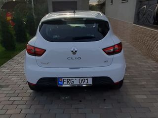 Renault Clio4 foto 1