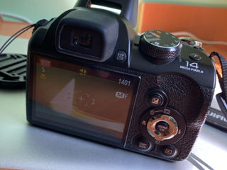 Fujifilm FinePix S4200 foto 4