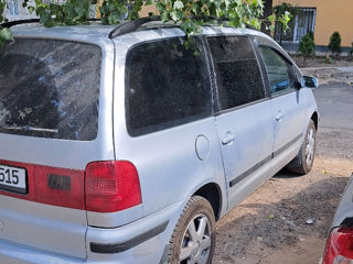 Volkswagen Sharan foto 4