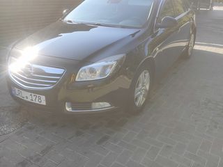 Opel Insignia foto 3