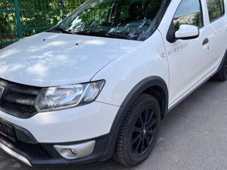 Dacia Sandero Stepway foto 1