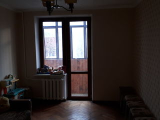 Apartament cu două odăi in centrul municipiului Chișinău, pe strada Puskin. foto 6