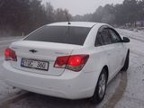 Chevrolet Cruze foto 3