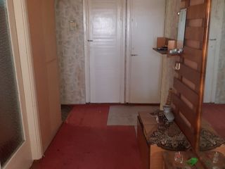 Продается 2-х комнатная квартира без ремонта возле Крепости foto 5