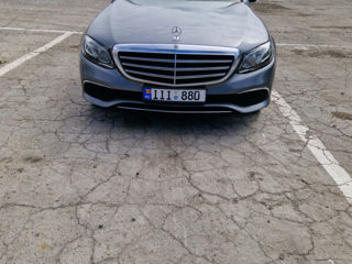 Mercedes E-Class foto 4