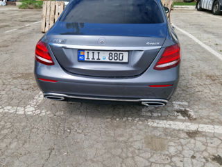 Mercedes E-Class foto 6