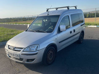 Opel Combo foto 1