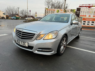 Mercedes E-Class foto 2