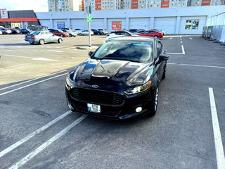 Ford Fusion foto 5